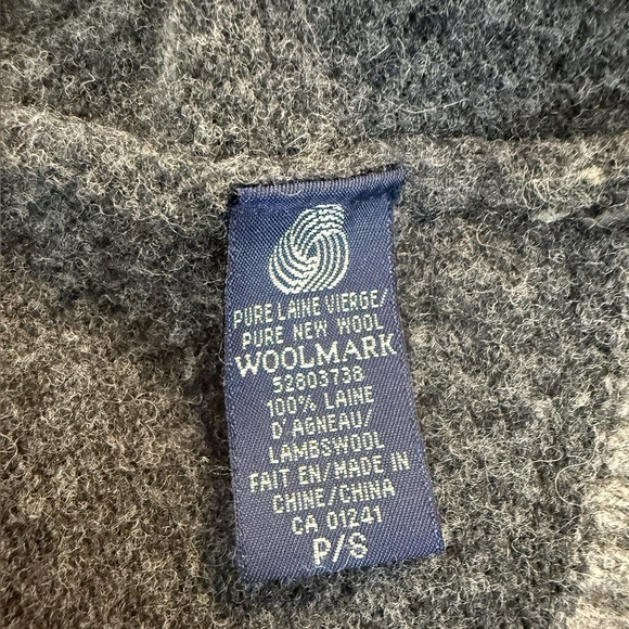 Twik La Maison Simons Women’s Size P/S 100% Wool Diamond Sweater - Picture 6 of 7